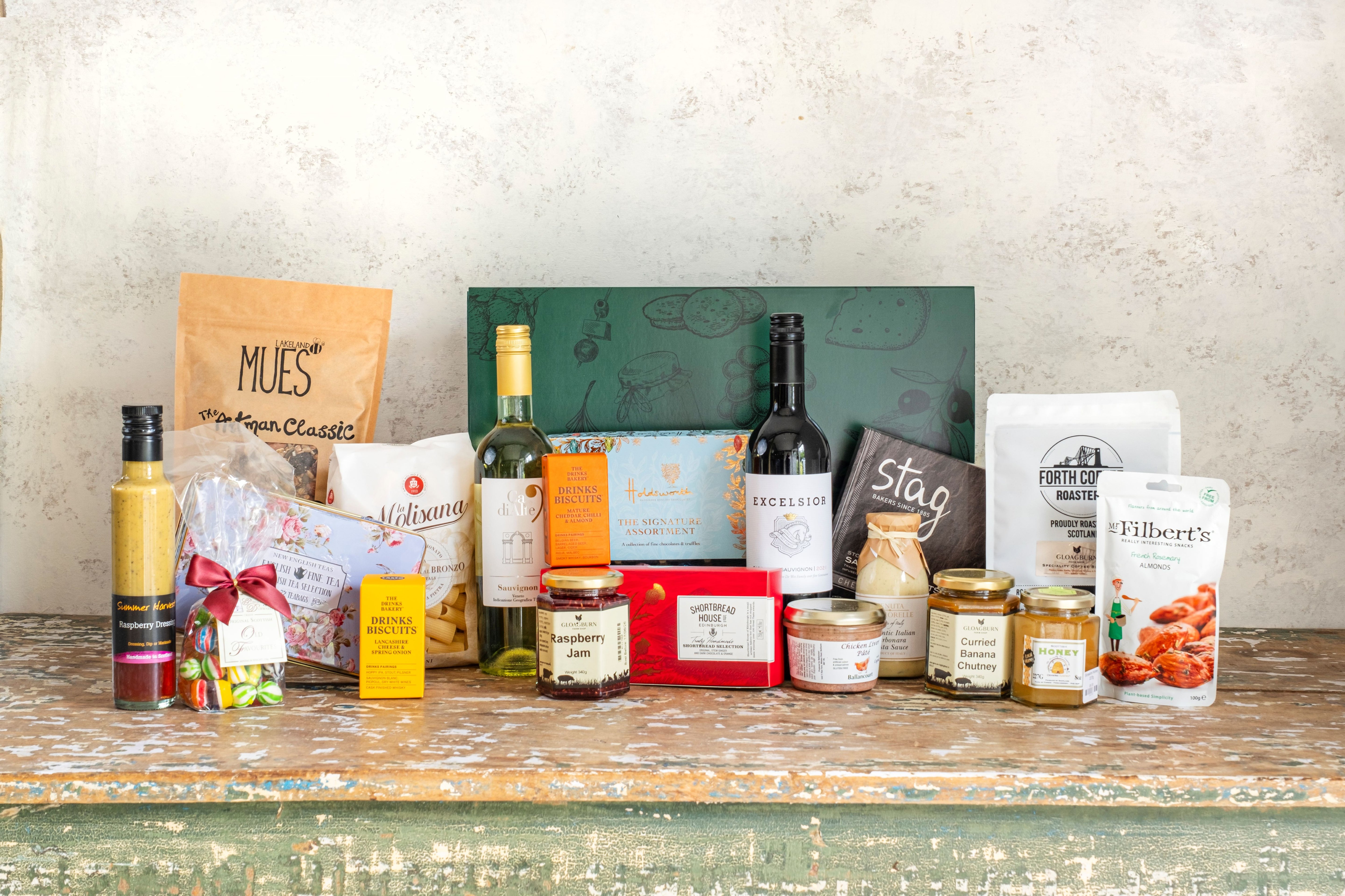 Luxury Hamper with Wine